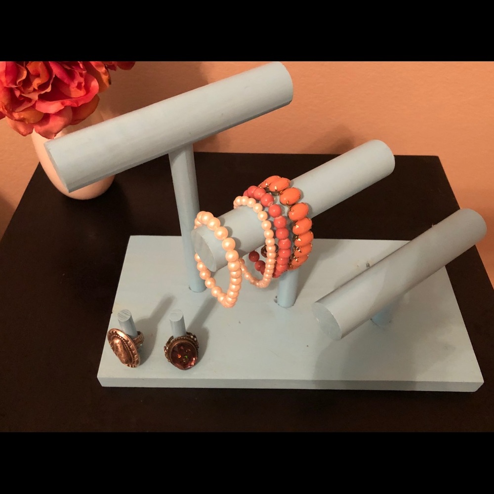 Sky Blue Wooden Jewelry Stand - Picture 2 of 7